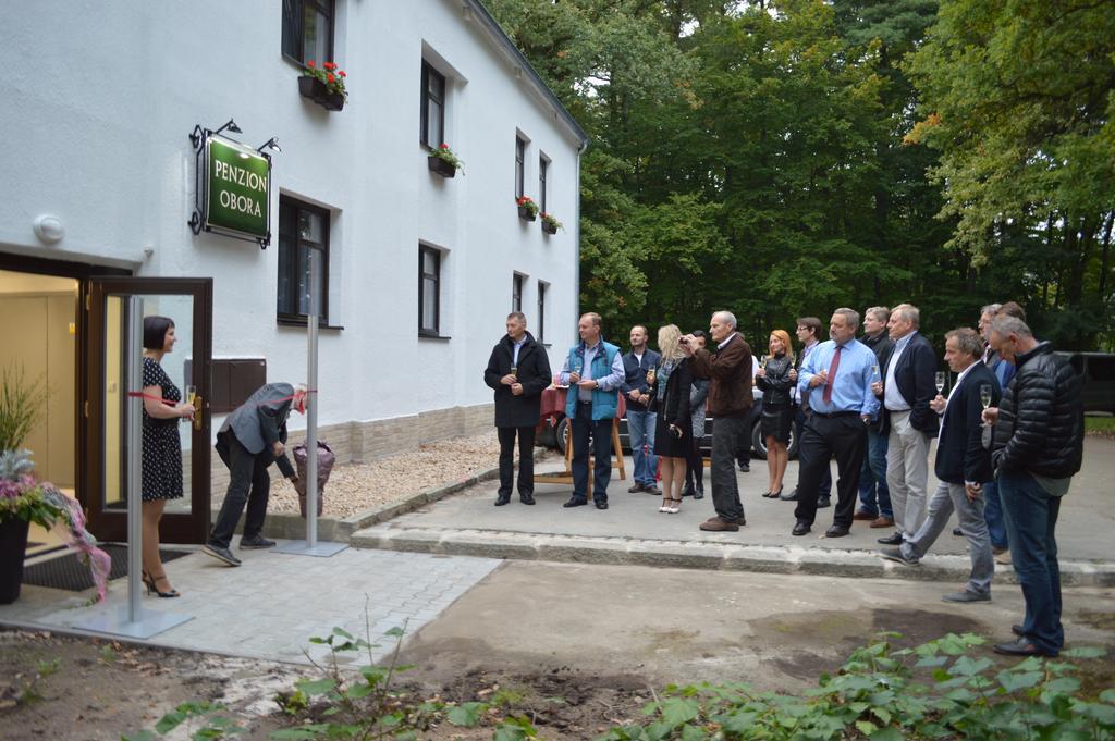 Penzion Obora Poděbrady Buitenkant foto